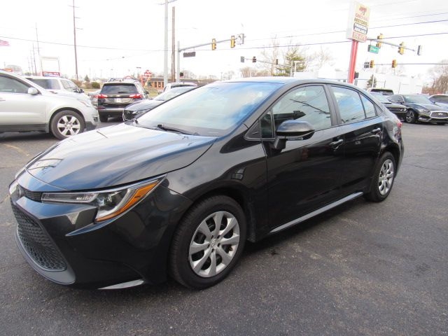 Toyota Corolla LE 2022