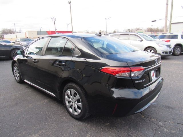 Toyota Corolla LE 2022