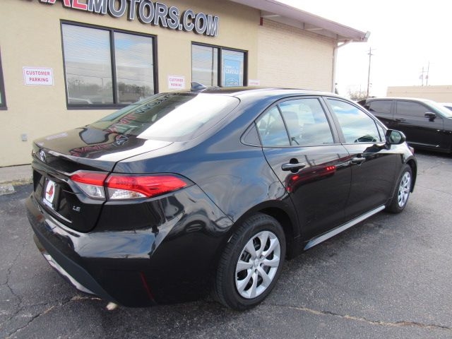 Toyota Corolla LE 2022