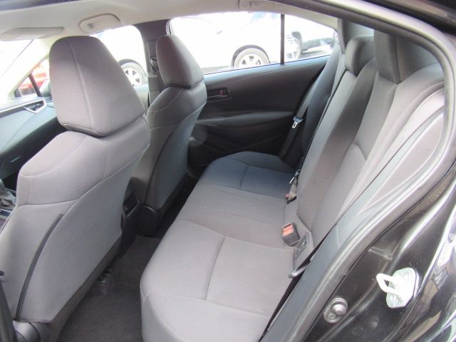 Toyota Corolla LE 2022