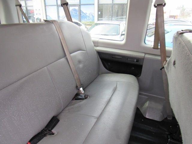 Ford Econoline E-350 XL Super Duty 2014