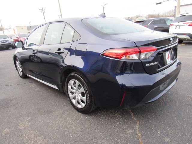Toyota Corolla LE 2022
