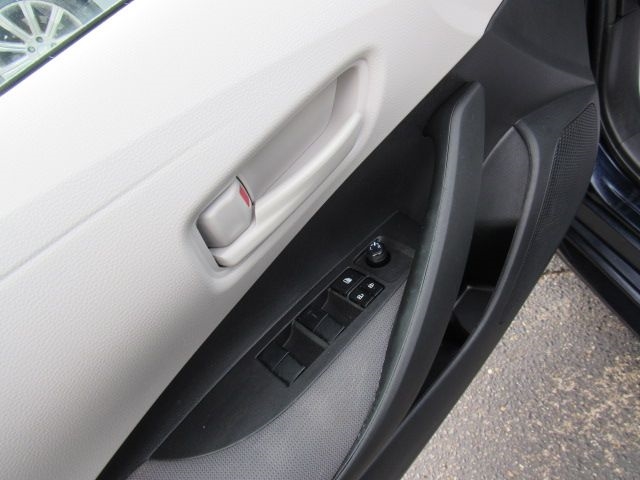 Toyota Corolla LE 2022