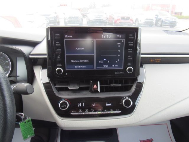 Toyota Corolla LE 2022