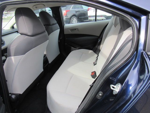 Toyota Corolla LE 2022