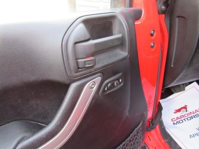 Jeep Wrangler Unlimited Sahara 4WD 2015