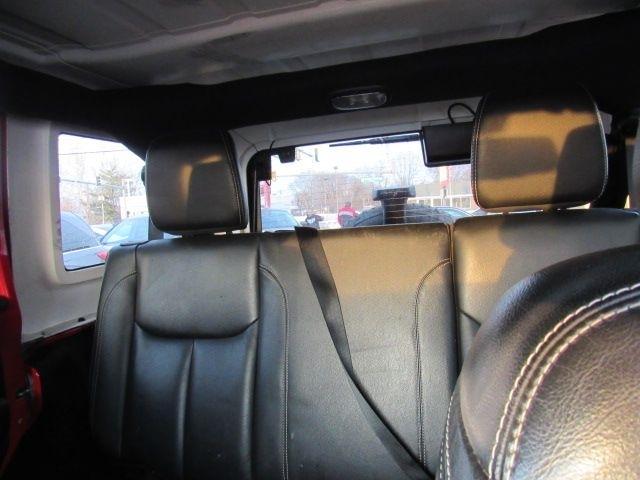 Jeep Wrangler Unlimited Sahara 4WD 2015