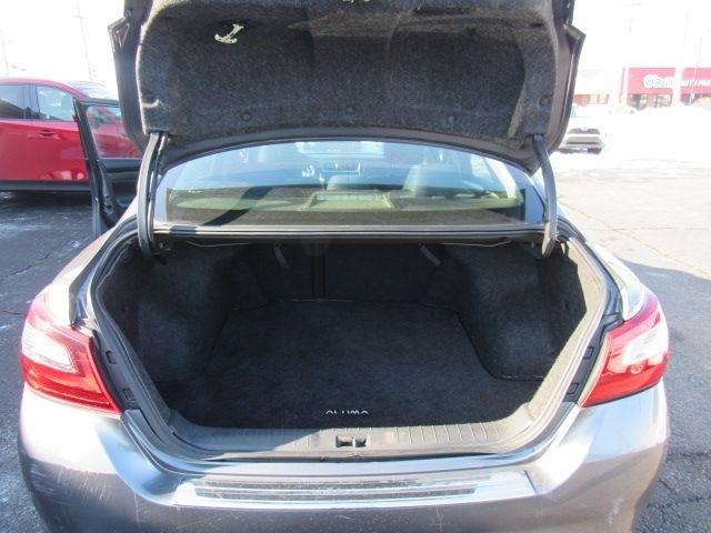 Nissan Altima 2.5 SR 2017