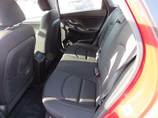 Hyundai Elantra GT 2.0L 6A 2018