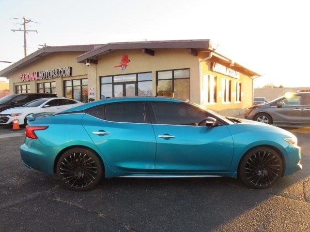 Nissan Maxima 3.5 SR 2016