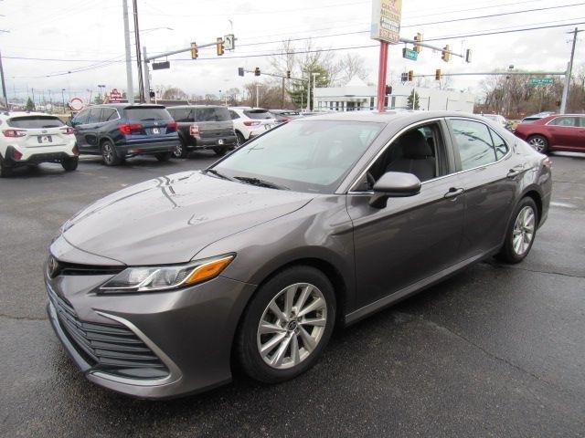 Toyota Camry LE 2021