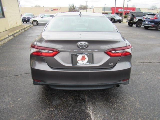 Toyota Camry LE 2021