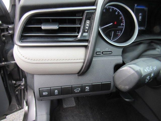 Toyota Camry LE 2021