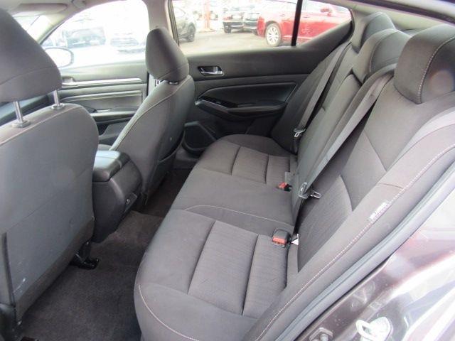 Nissan Altima 2.5 SV 2022