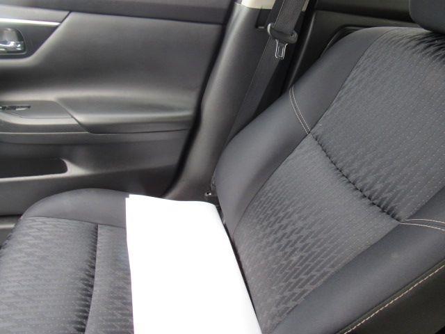 Nissan Altima 2.5 SV 2022