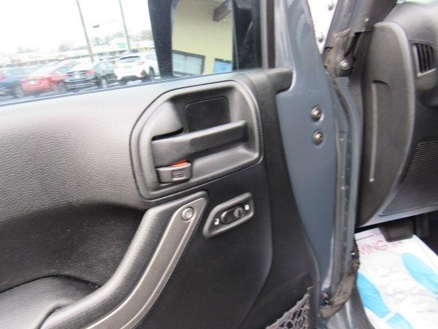 Jeep Wrangler Unlimited Sport 4WD 2017