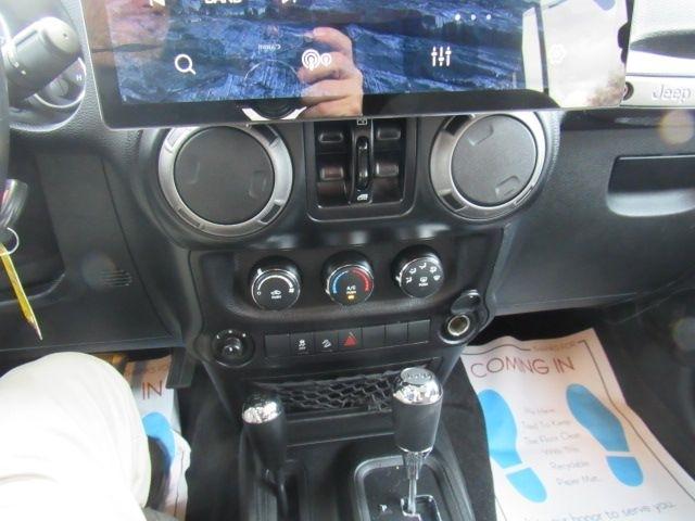 Jeep Wrangler Unlimited Sport 4WD 2017