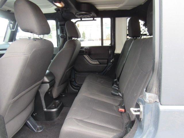 Jeep Wrangler Unlimited Sport 4WD 2017