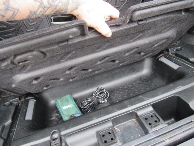 Jeep Wrangler Unlimited Sport 4WD 2017