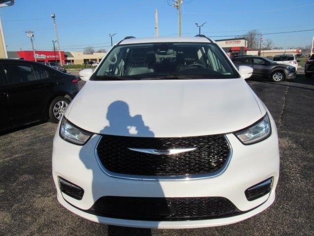 Chrysler Pacifica Touring-L 2022