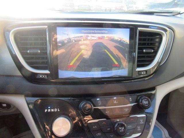 Chrysler Pacifica Touring-L 2022