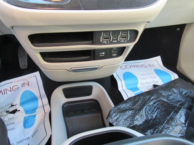 Chrysler Pacifica Touring-L 2022