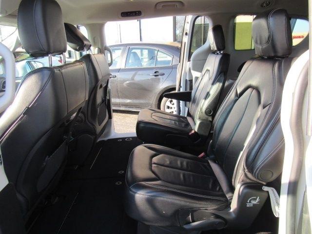 Chrysler Pacifica Touring-L 2022