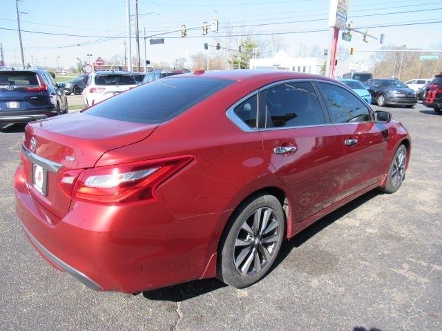 Nissan Altima 2.5 SV 2017