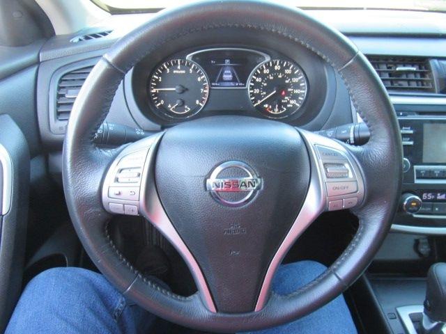 Nissan Altima 2.5 SV 2017