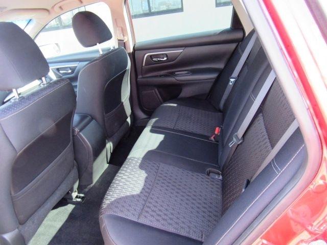 Nissan Altima 2.5 SV 2017