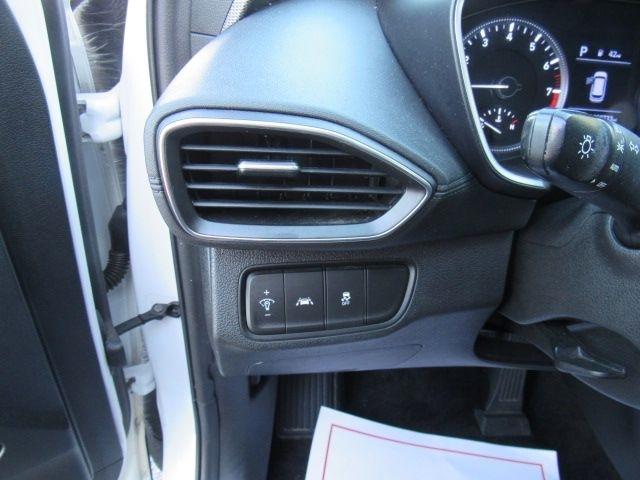 Hyundai Santa Fe SE 2.4 2020