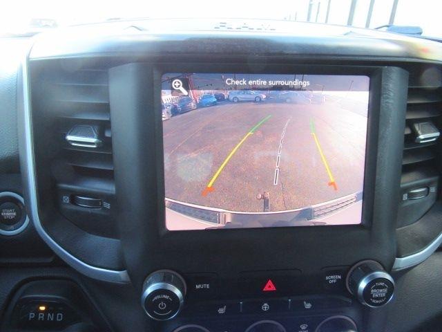 RAM 1500 Big Horn Crew Cab SWB 4WD 2020