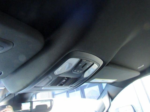 RAM 1500 Big Horn Crew Cab SWB 4WD 2020