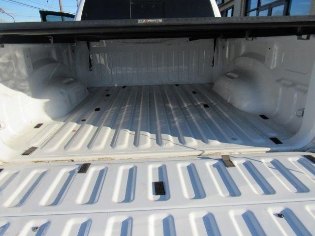 RAM 1500 Big Horn Crew Cab SWB 4WD 2020