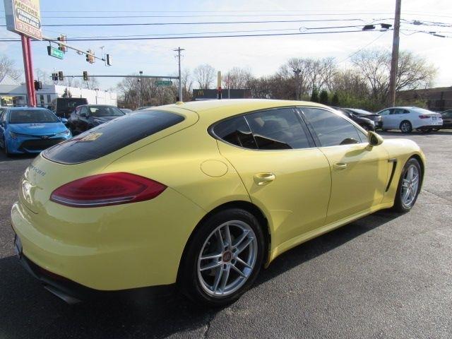 Porsche Panamera 4 2014