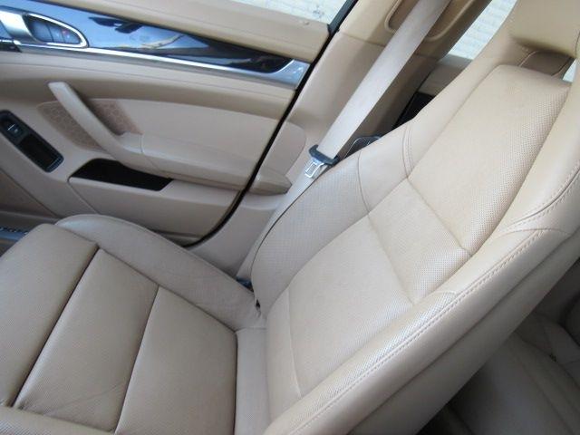 Porsche Panamera 4 2014