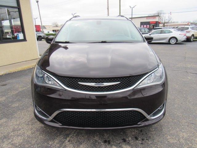 Chrysler Pacifica Touring-L 2017