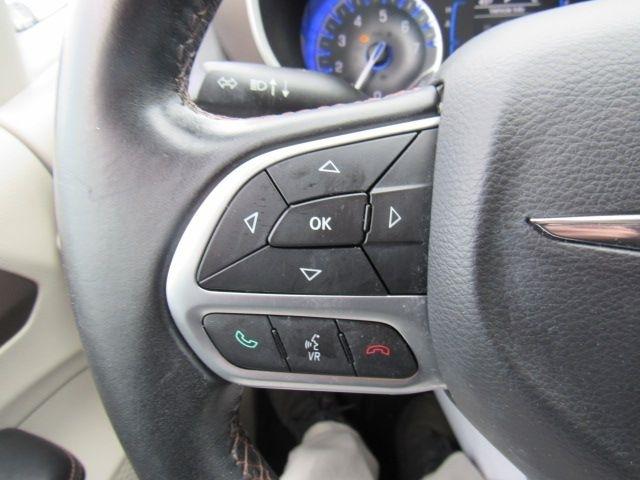 Chrysler Pacifica Touring-L 2017