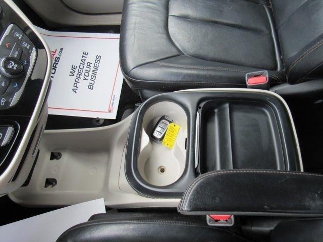 Chrysler Pacifica Touring-L 2017