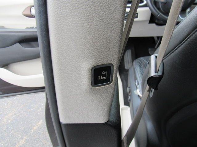 Chrysler Pacifica Touring-L 2017