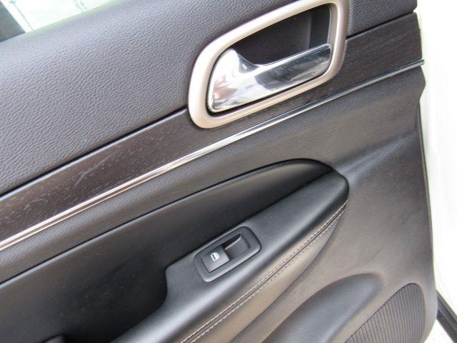 Jeep Grand Cherokee Limited 4WD 2016