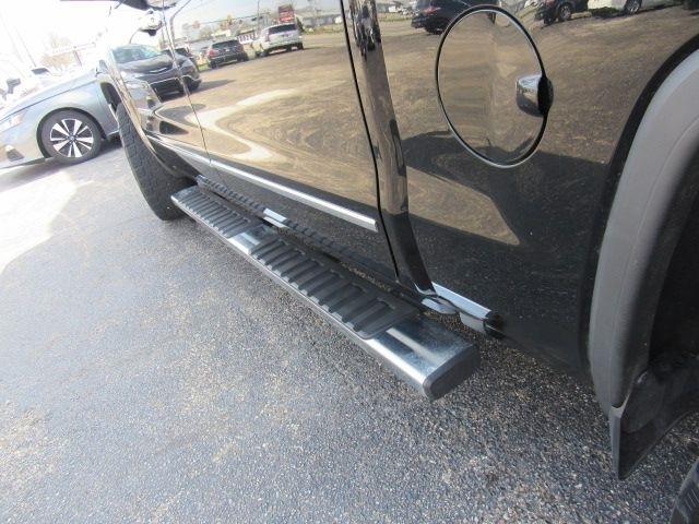 GMC Sierra 1500 SLT Crew Cab Long Box 4WD 2017