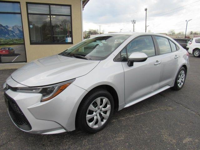 Toyota Corolla LE 2022