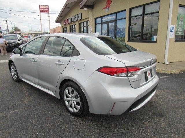 Toyota Corolla LE 2022