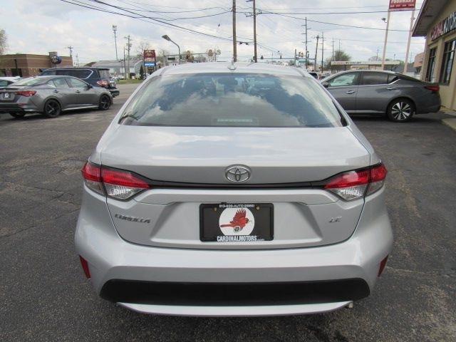 Toyota Corolla LE 2022
