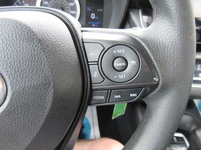 Toyota Corolla LE 2022