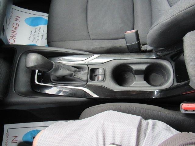 Toyota Corolla LE 2022
