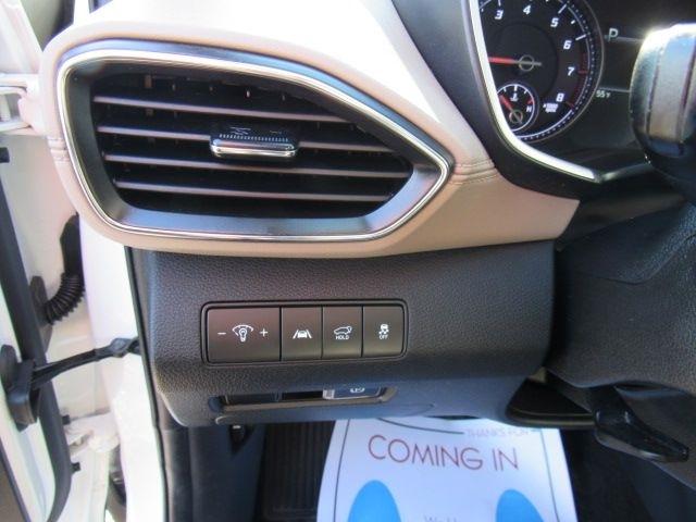 Hyundai Santa Fe SEL AWD 2023