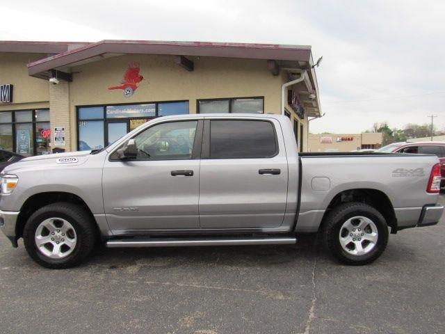 RAM 1500 Tradesman Crew Cab SB 4WD 2019