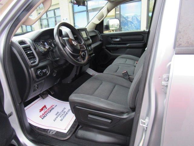 RAM 1500 Tradesman Crew Cab SB 4WD 2019